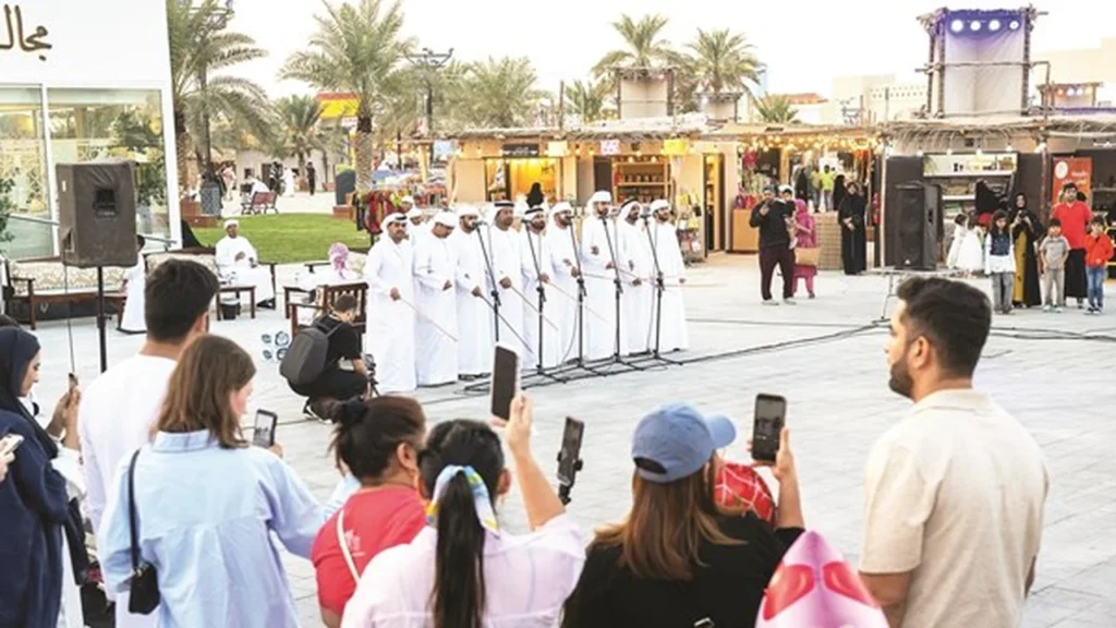 بمشاركة 12 فرقة.. مهرجان الشيخ زايد يبرز ملامح التراث والفنون الإماراتية